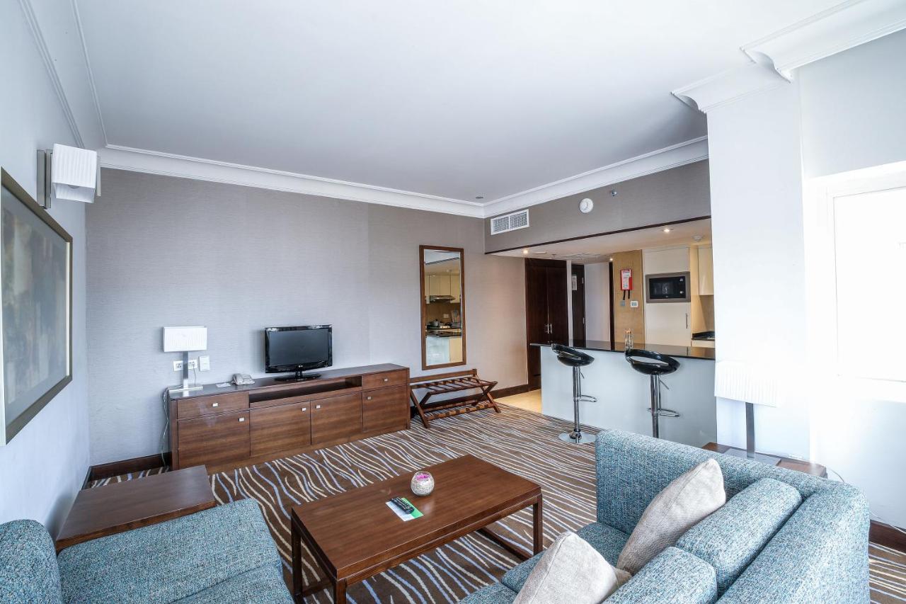 Copthorne Downtown By Millennium Hotel Abu Dzabi Kültér fotó