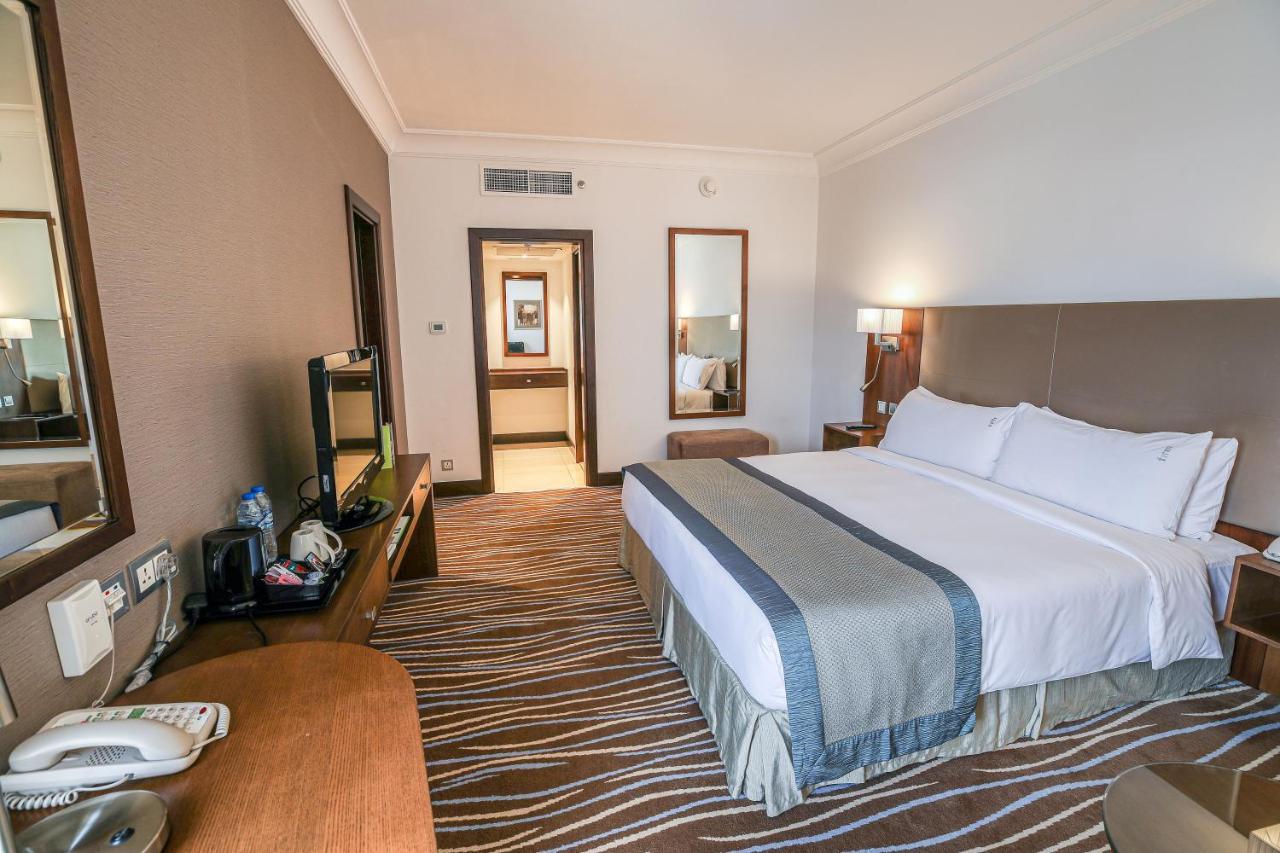 Copthorne Downtown By Millennium Hotel Abu Dzabi Kültér fotó