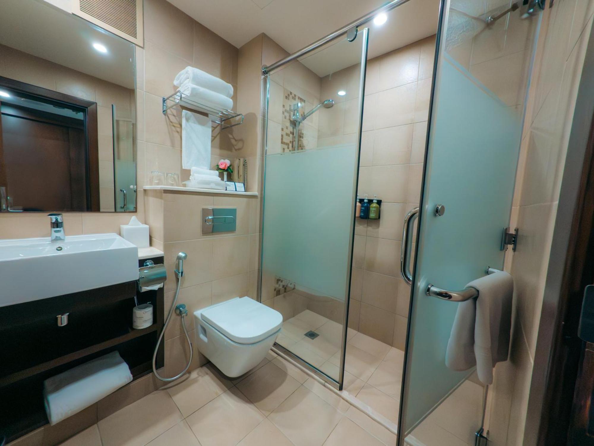 Copthorne Downtown By Millennium Hotel Abu Dzabi Kültér fotó