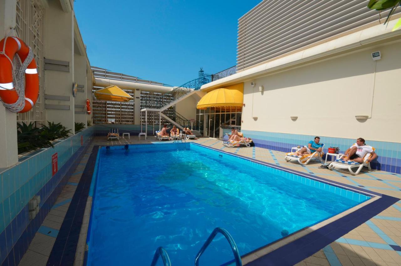 Copthorne Downtown By Millennium Hotel Abu Dzabi Kültér fotó
